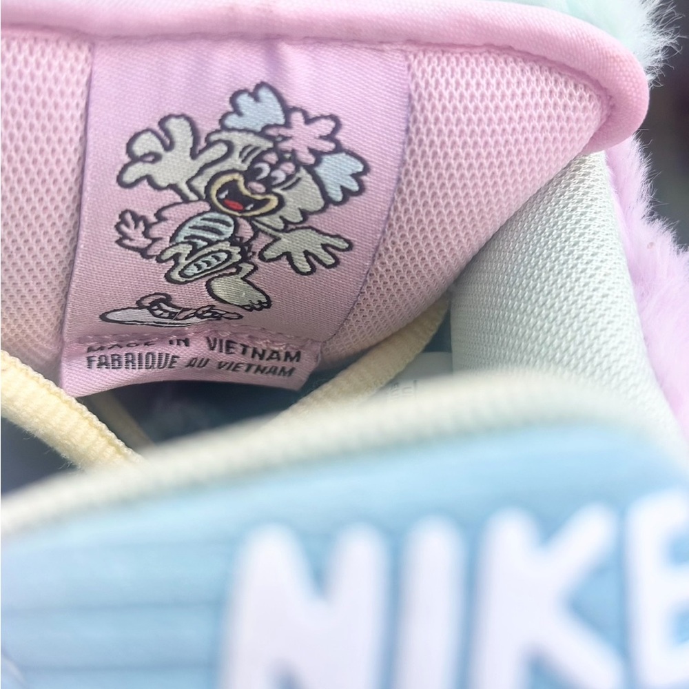 Nike SB Dunk Low | (VISTY) - Picture 6 of 7